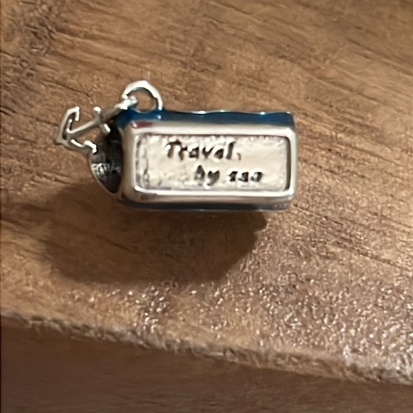 🚢CRUISE SHIP WITH ANCHOR CHARM, NWT - Picture 6 of 6